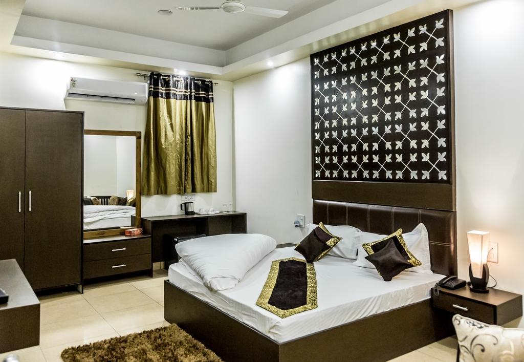 Hotel Red Orchid Meerut Exterior foto